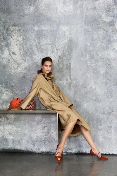 Look 18